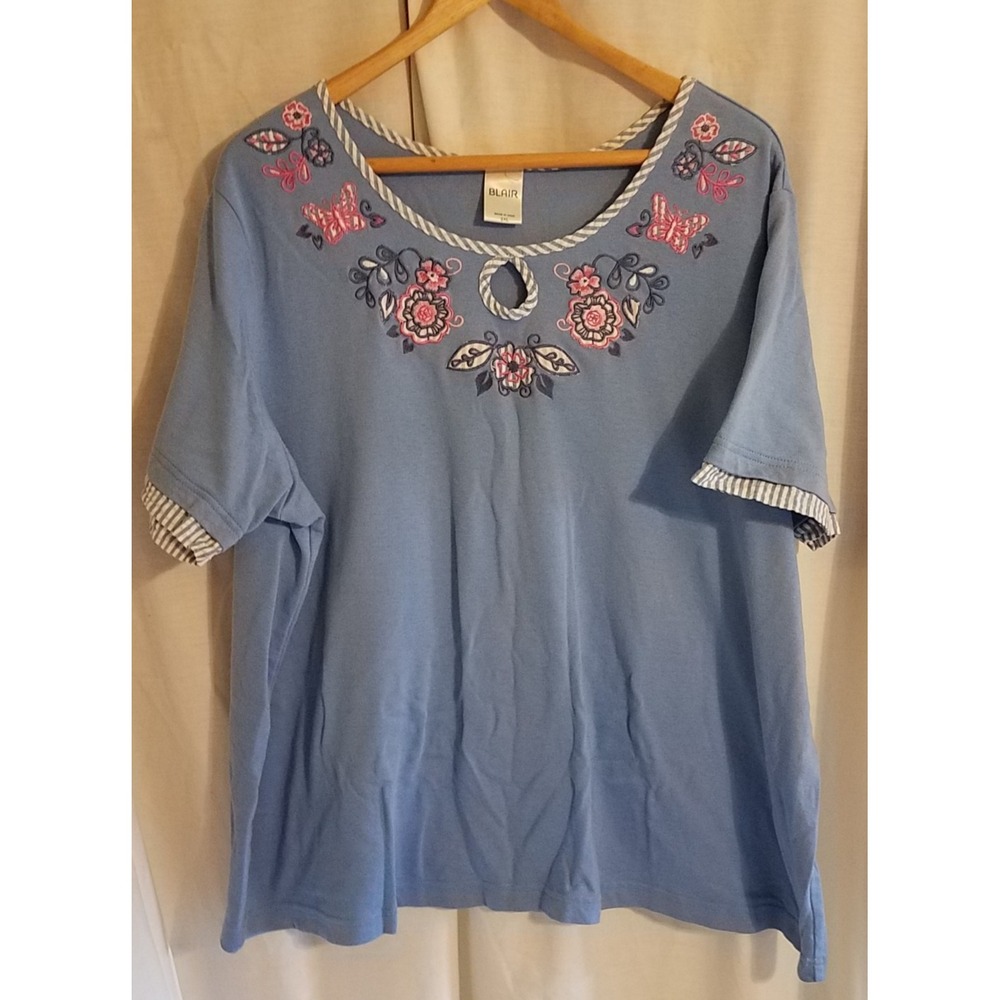 Blair Women Blue Embroidered Floral Butterfly Keyhole Neck Top 3XL